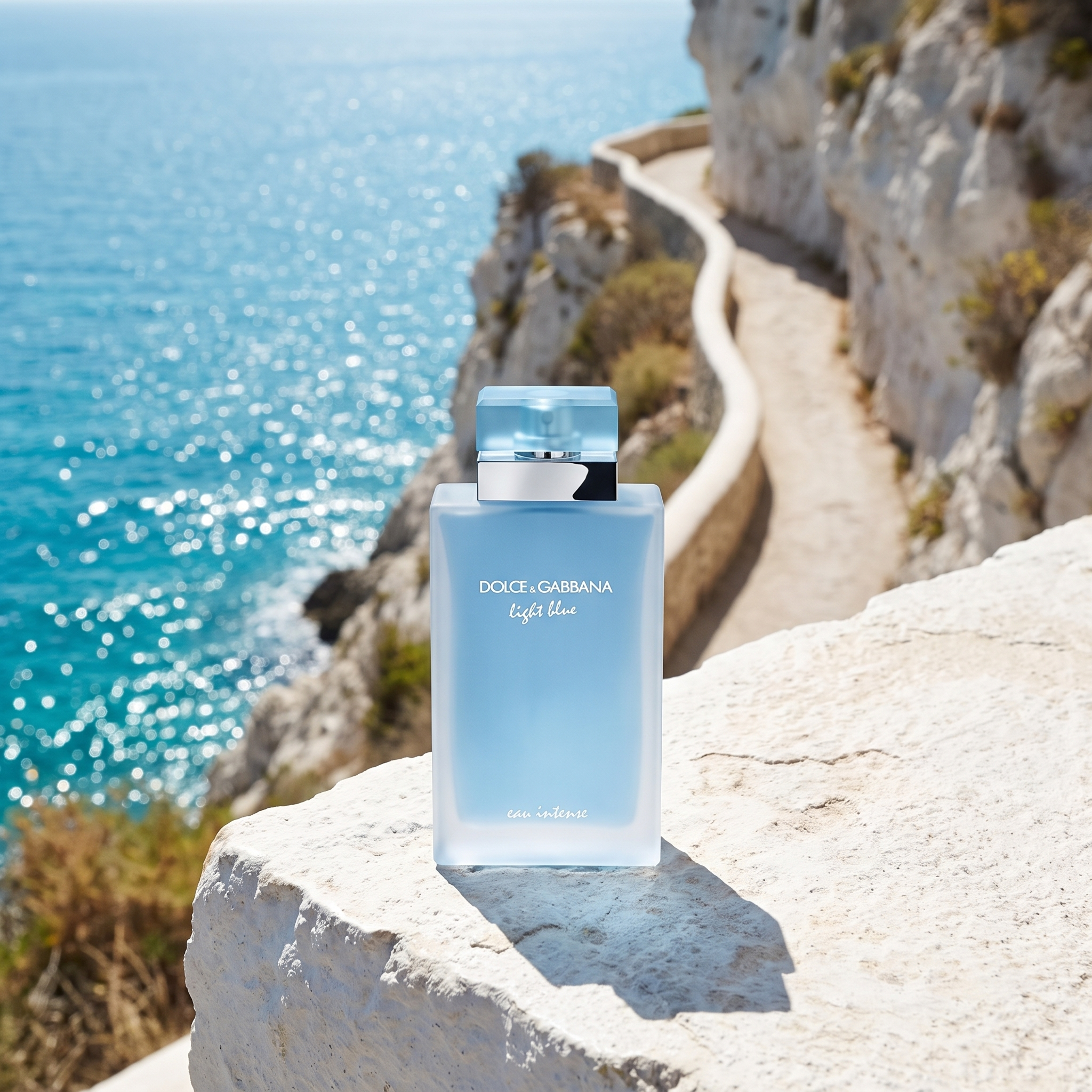 Dolce & Gabbana Light Blue Eau Intense Eau De Parfum 100 ml - Afbeelding 4
